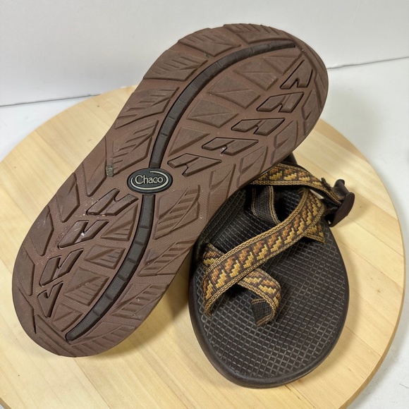 Chaco Z/2 Men\'s Hiking Sport Sandals Toe Loop Size 10 Brown Graphic Camp Trail main image 5